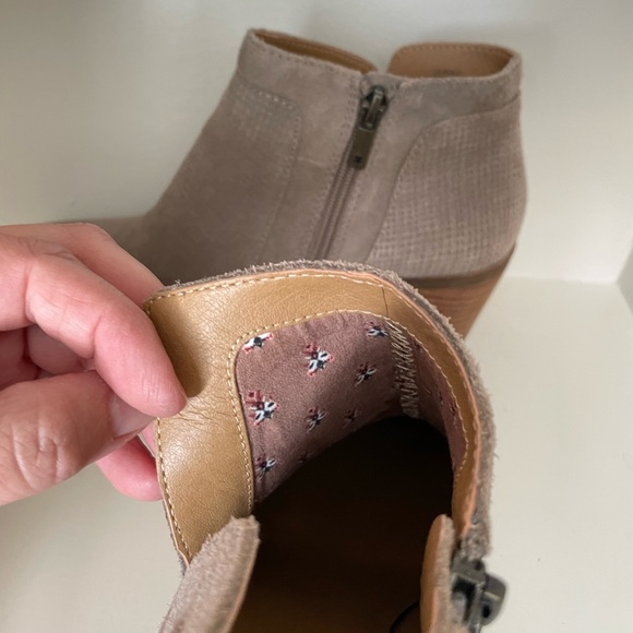 Lucky Brand Ponic Suede Ankle Boots 10 M - Picture 4 of 12